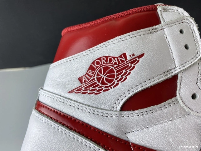1 555088-103 Metallic Jordan Red Air Retro (2017) 0715